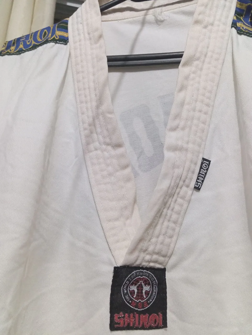 Kimono Dobok karate e taekwondo SHiROI