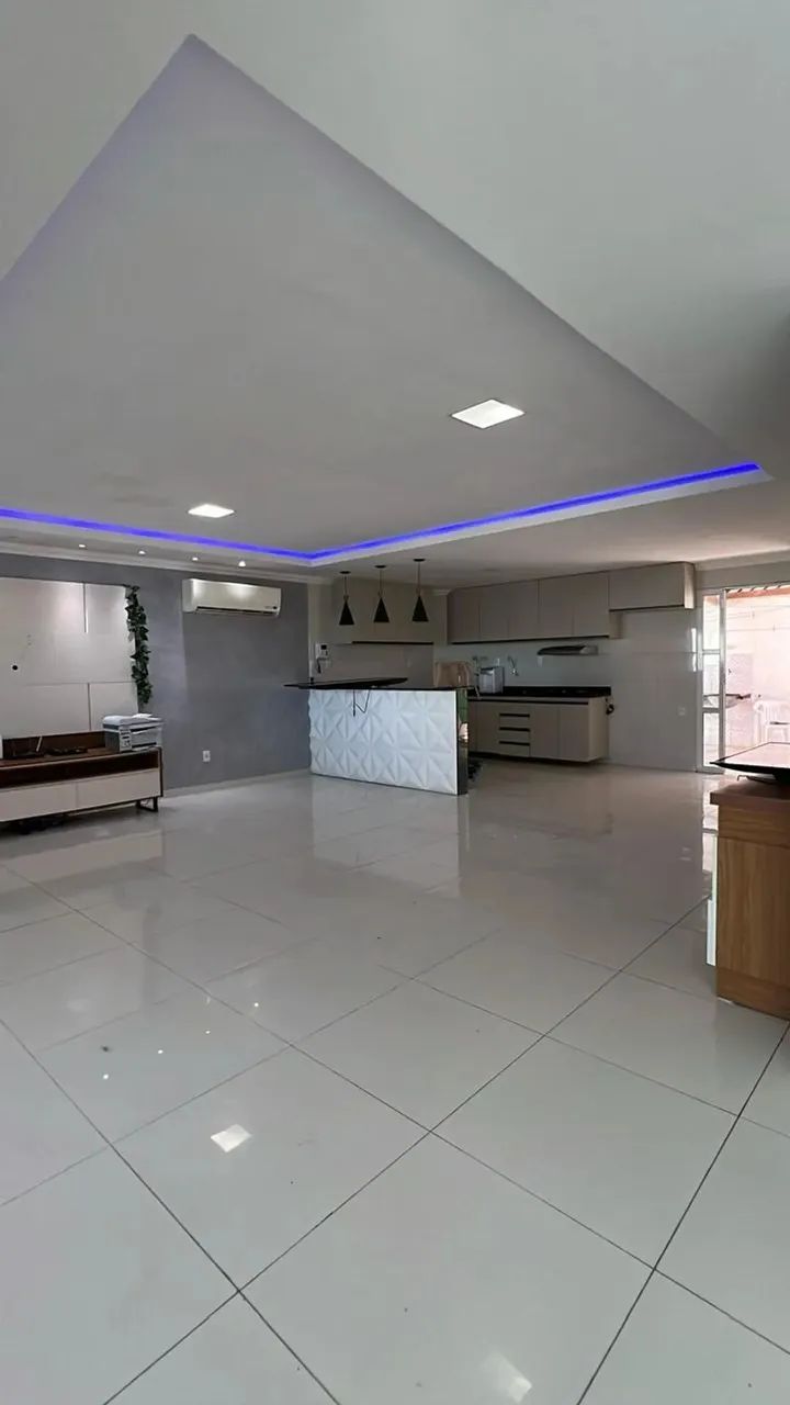 Imóvel para aluguel possui 314 metros quadrados com 4 quartos - Foto 5
