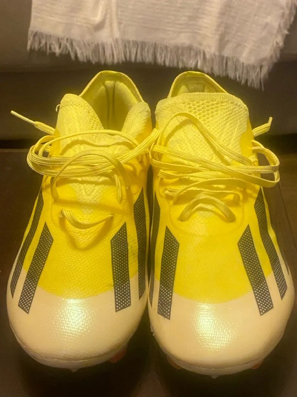 Chuteiras Adidas - Tamanho 40 - Novas