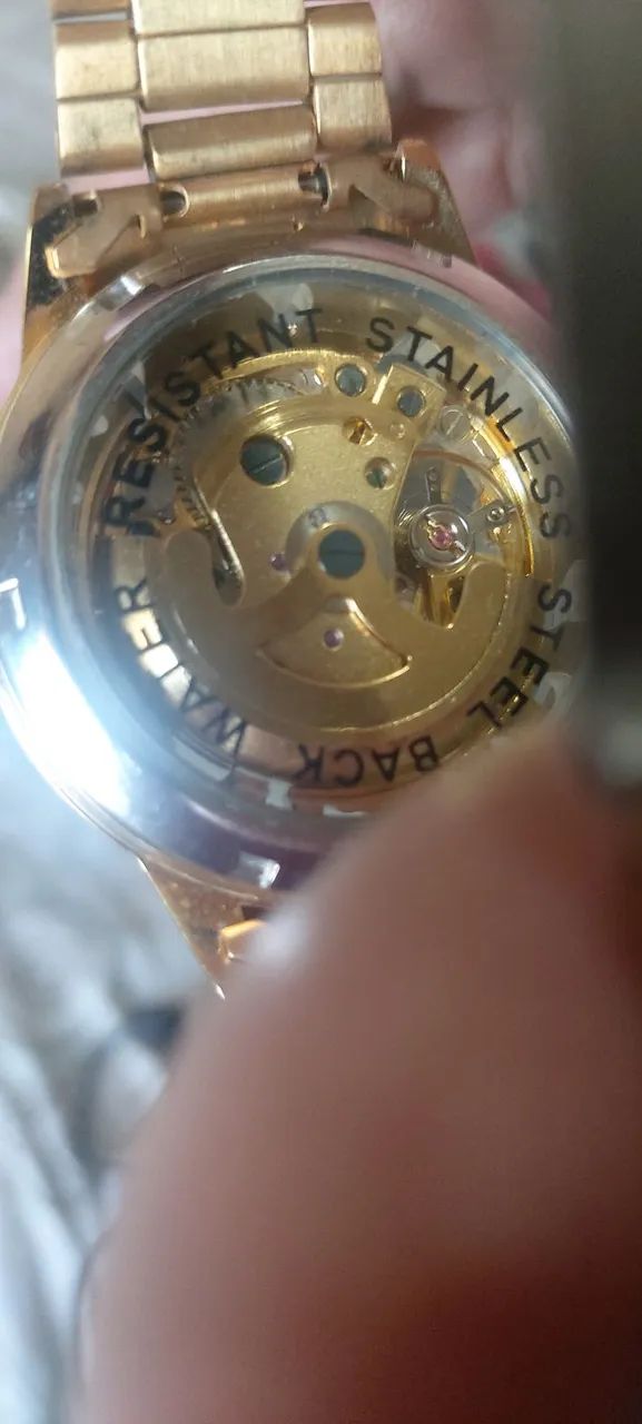 Relógio Masculino Dourado com Mecanismo Visível e automático. - Foto 5