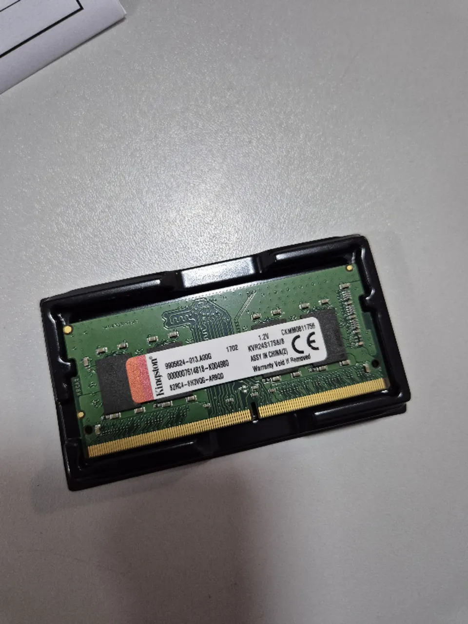 Mémoria ram Valueram verde 8gb kingston kvr24s17s8