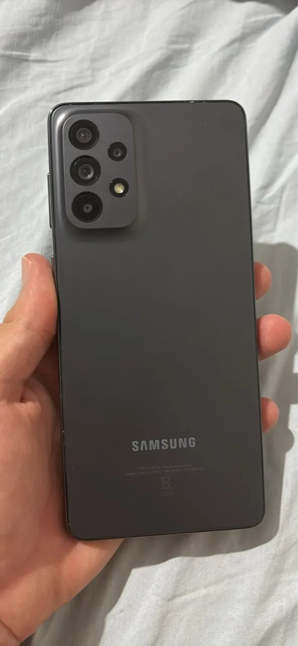 VENDO GALAXY A73 PRATICAMENTE NOVO