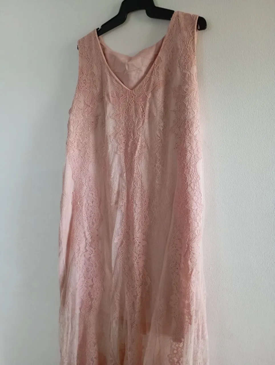 Vestido Rosa Rendado Elegante