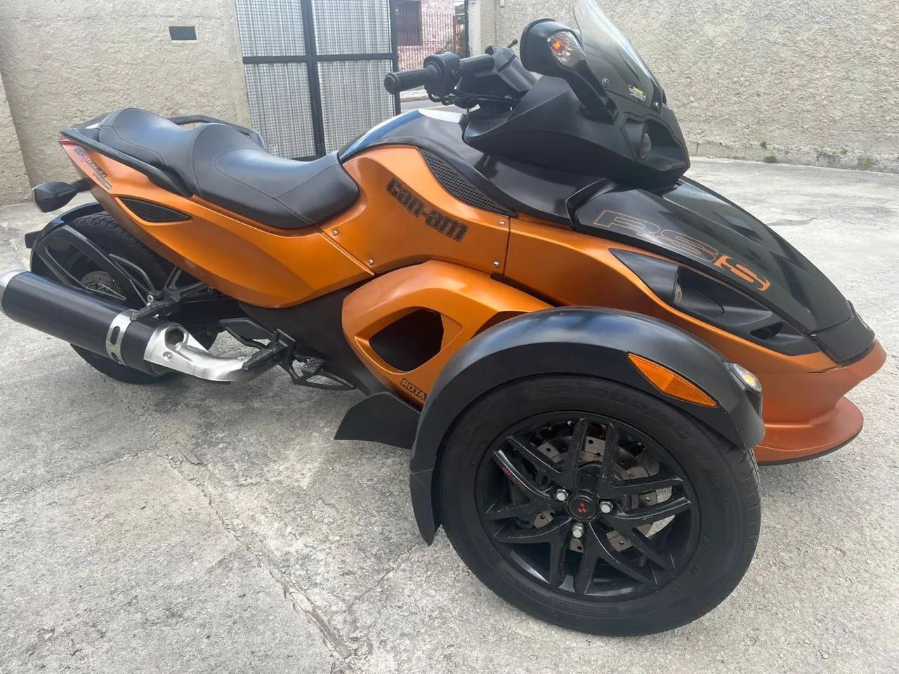  BRP CAN AM SPYDER RSS 2011AUTOMÁTICO APENAS 13 KM RARIDADE  - Foto 4