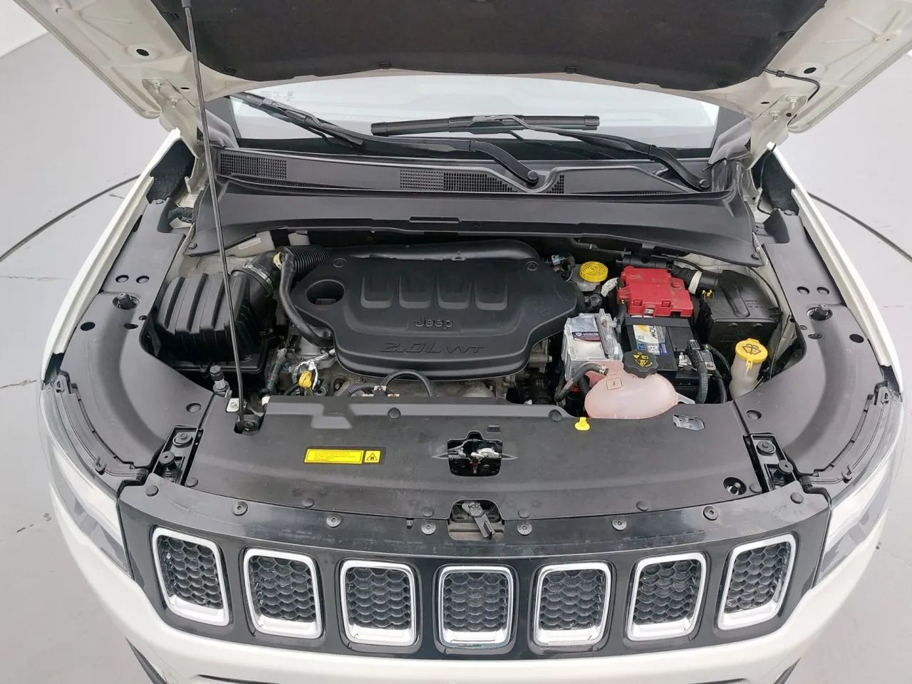 Jeep Compass LONGITUDE 2.0 4x2 Flex 16V Aut., foto 10 de 18