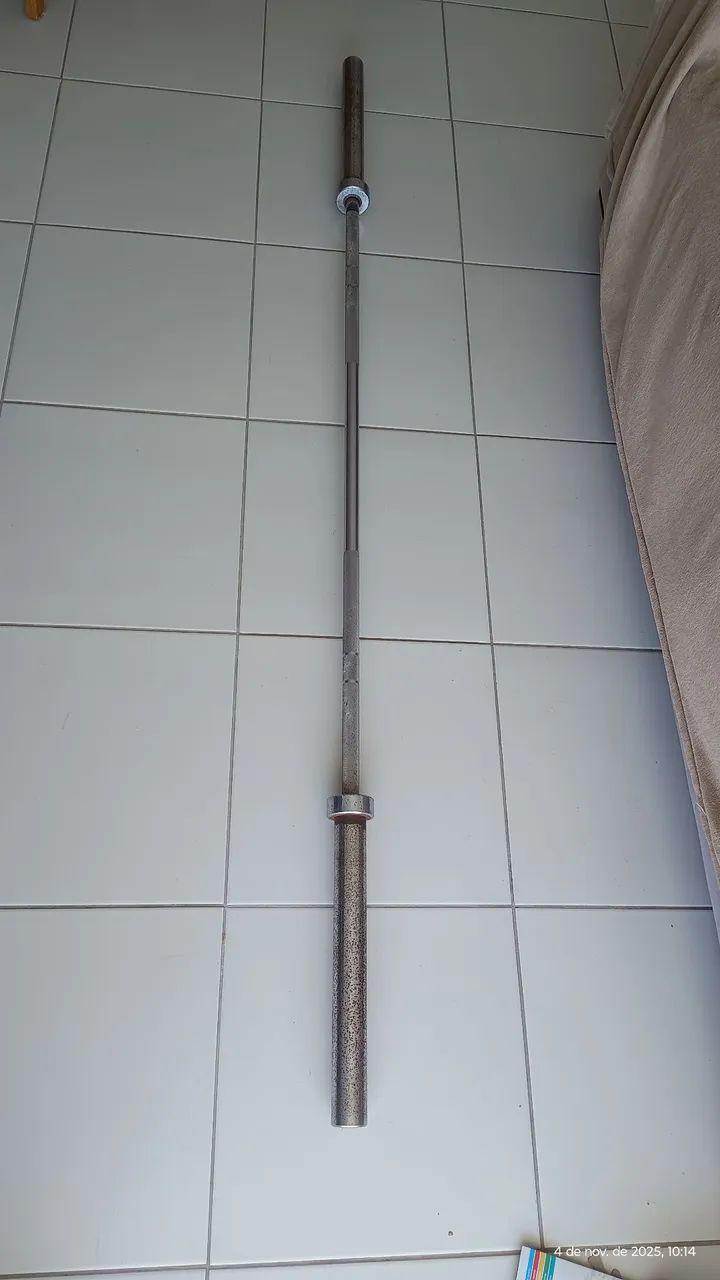 Barra Olímpica Gladius de 20 kg