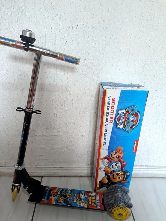 R$159.99 patinete infantil patrulha unissex cor preto com buzina novo 0km  - Foto 2