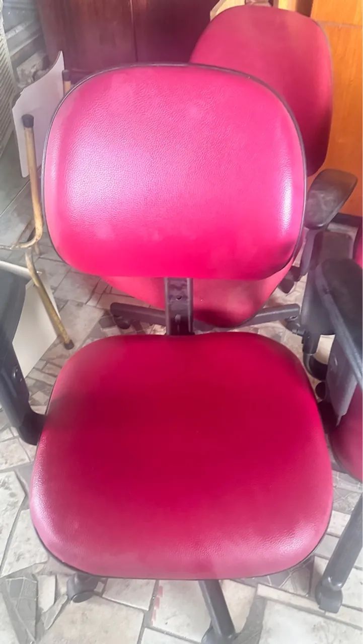Cadeiras de Escritório Vermelhas - Conforto e Funcionalidade - Foto 4