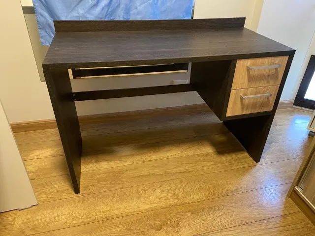 Escrivaninha Mesa MDF Movitalli Ameixa Negra 120 x 52 cm + 2 Gavetas suspensas