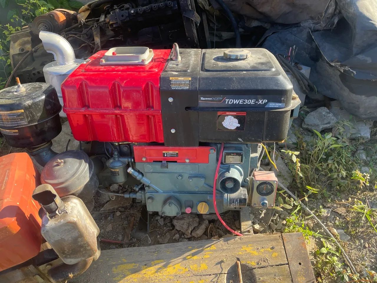 Motor Toyama - 30HP - no estado 