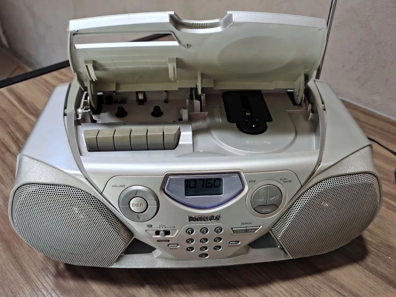 Rádio Philips Mini System portátil  - Foto 2