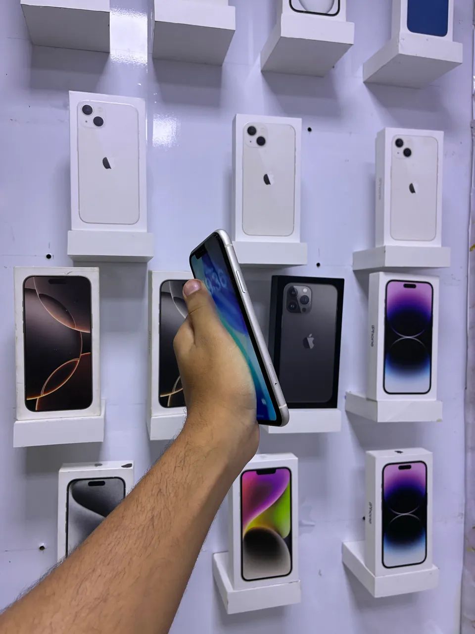 IPHONE 11 64 GB - TELA NOVA  - Foto 5