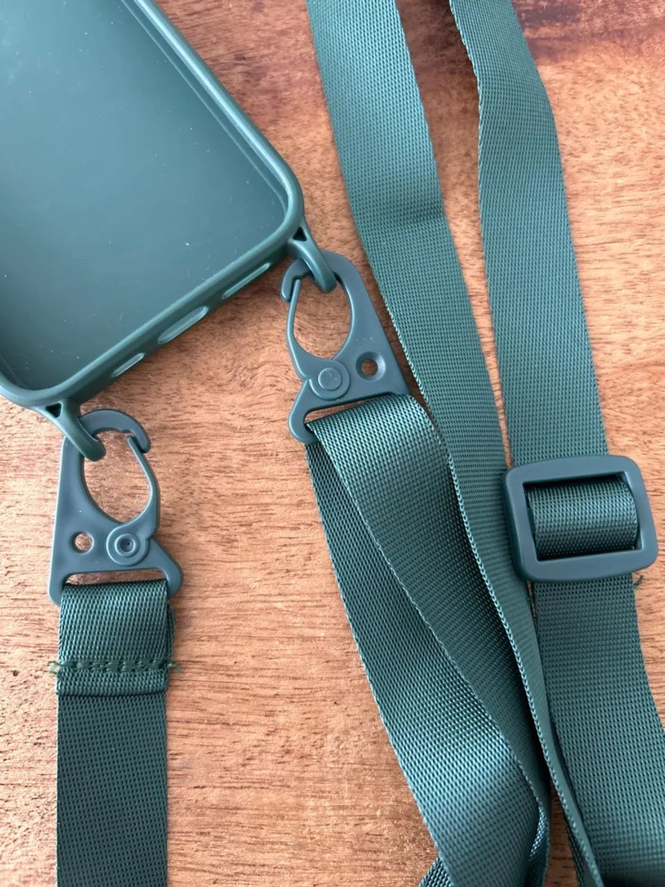 Capa de IPhone 14 - Foto 4