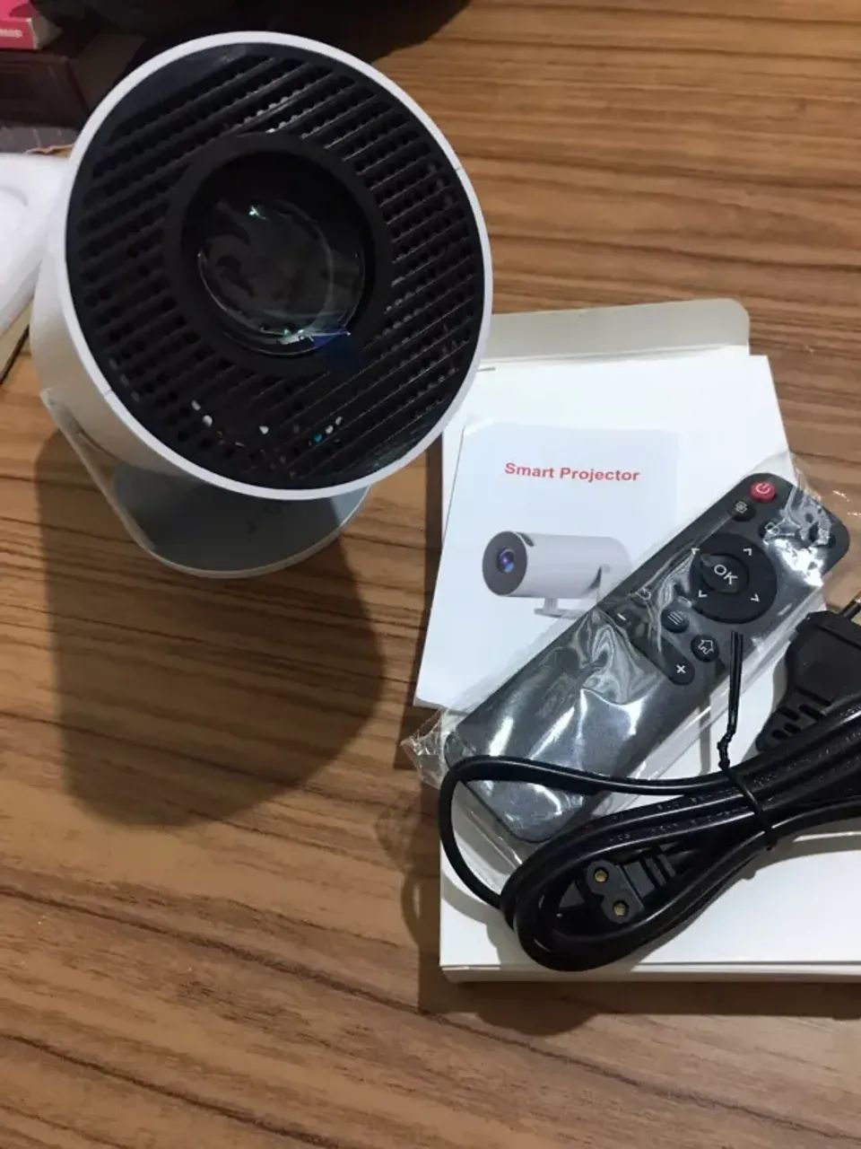 Projetor HD HY300 - Cinema em Casa 150 Polegadas! Android e WiFi64289869605891120