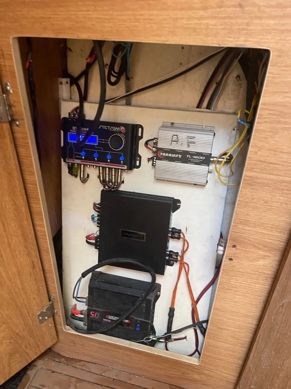 Lancha BAYLINE 233 - motor 300  - Foto 4