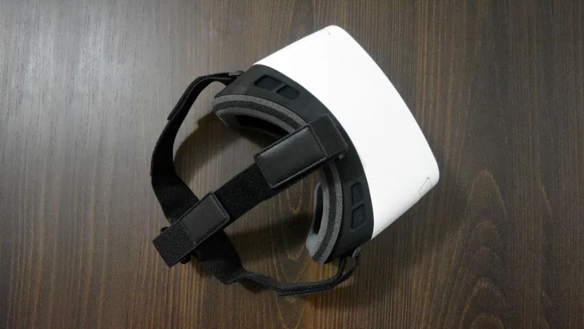 Óculos Realidade Virtual Zeiss VR One Plus - Novo - Foto 5