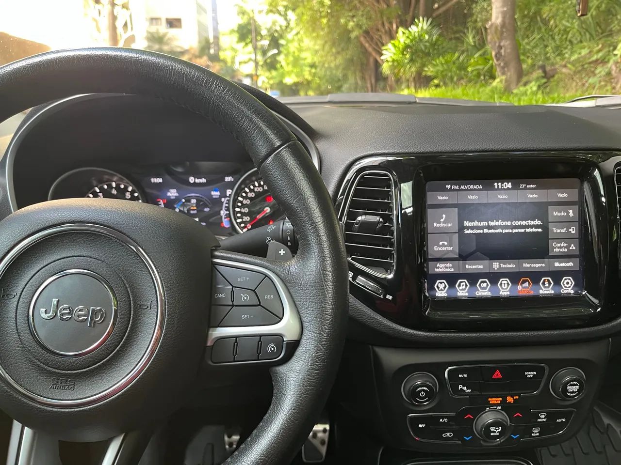 Jeep Compass 2018 Limited completo impecável carro muito  - Foto 5
