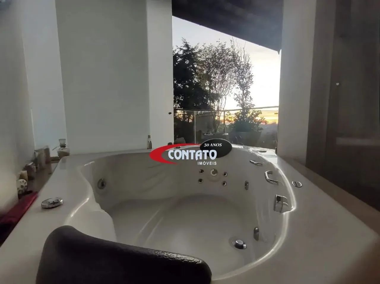 VENDE / CONDOMÍNIO RETIRO DAS PEDRAS / CASA LUXUOSA 660M² / LINDA VISTA / ESPAÇO GOURMET / - Foto 3