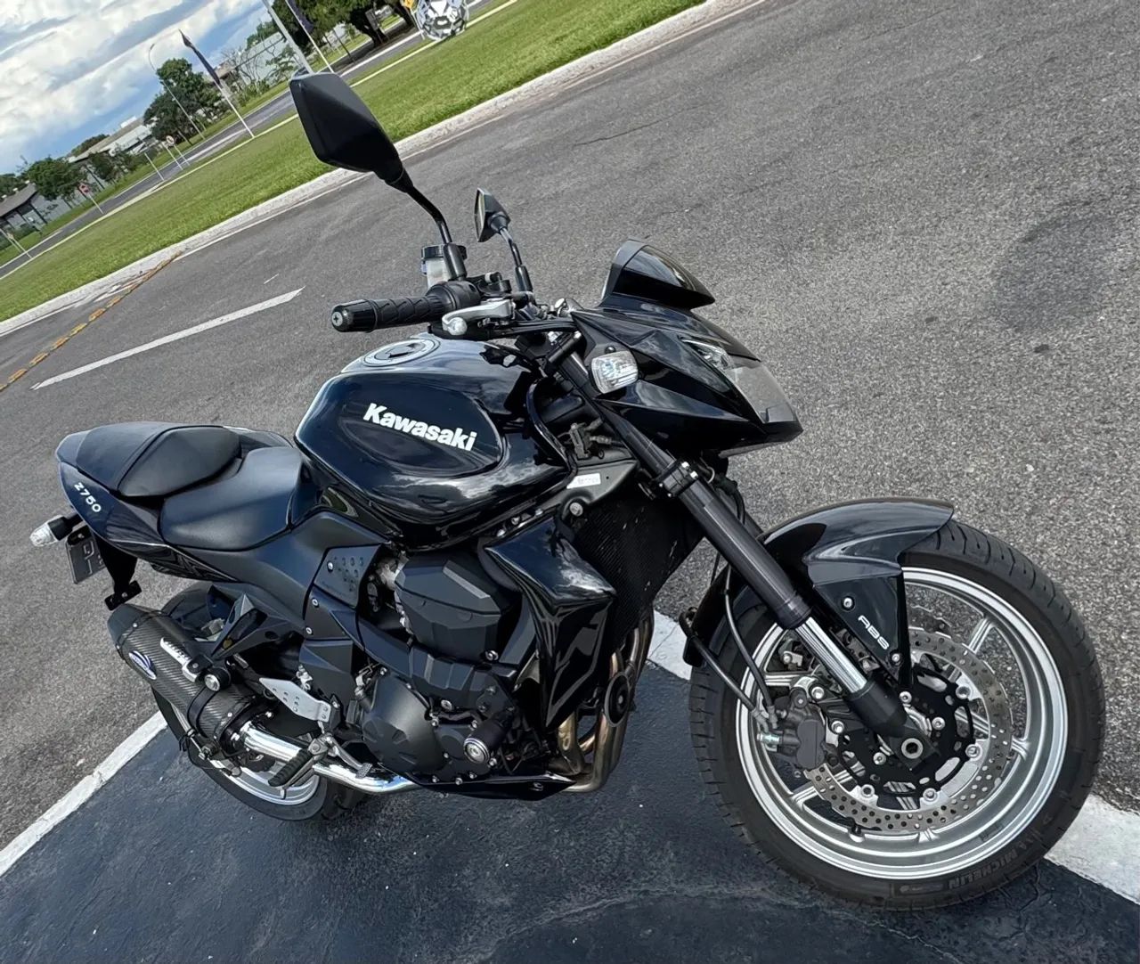 Z750 com ABS + Nova e menos rodada do Brasil  - Foto 3