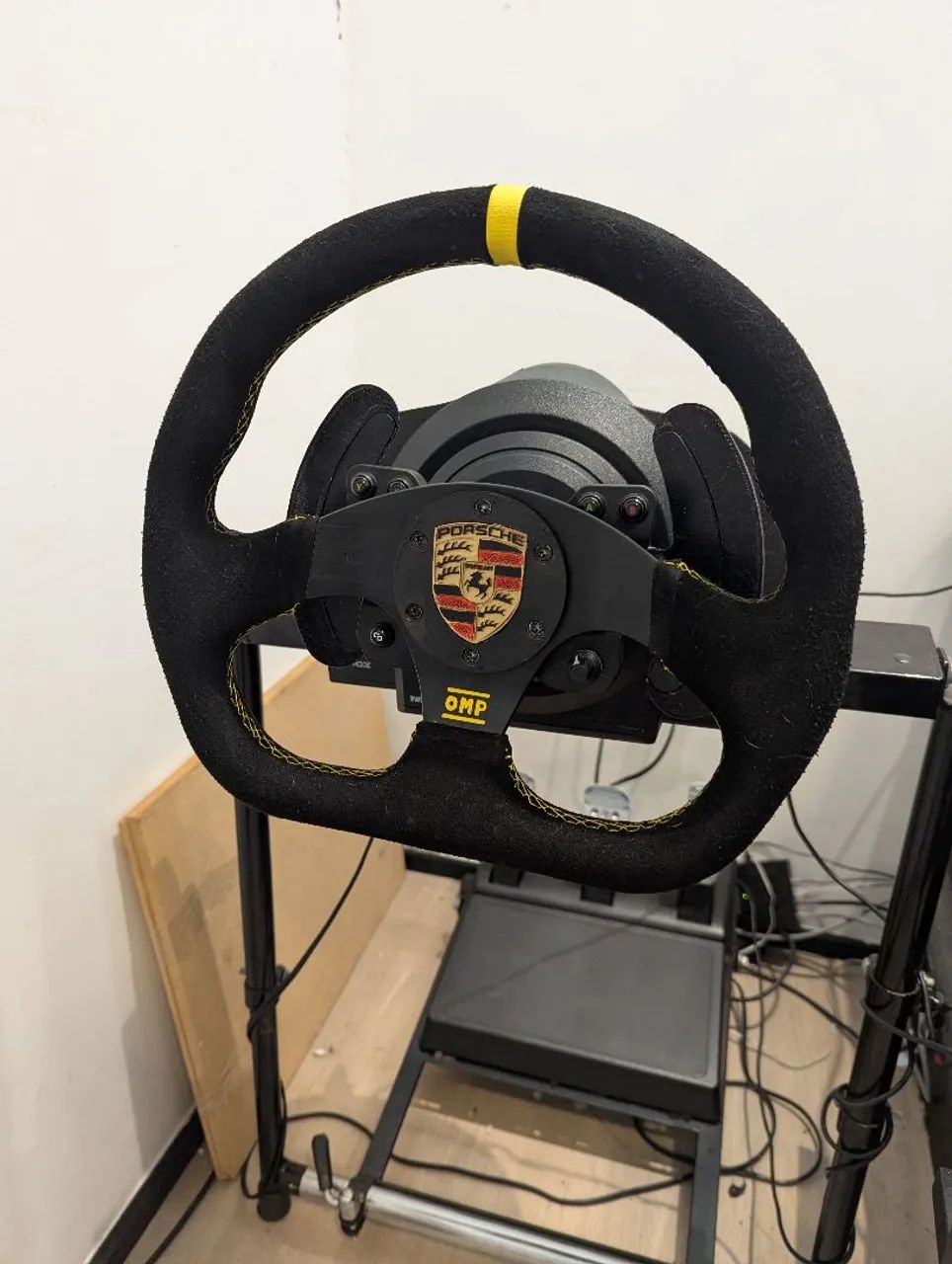 Volante simulador thrustmaster Tx