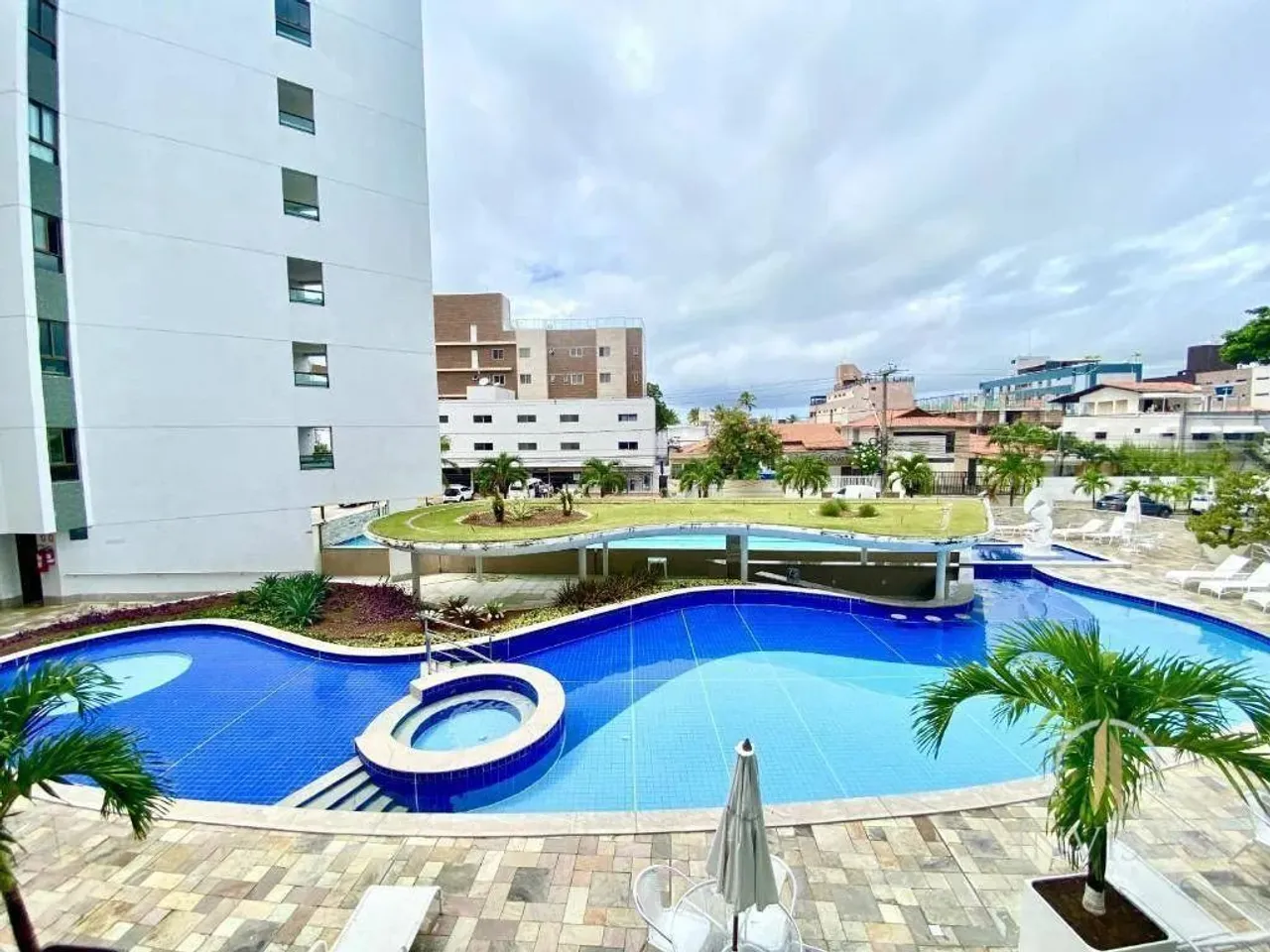Flat com 1 dormitório à venda, 30 m² por R$ 750.000,00 - Tambaú - João Pessoa/PB