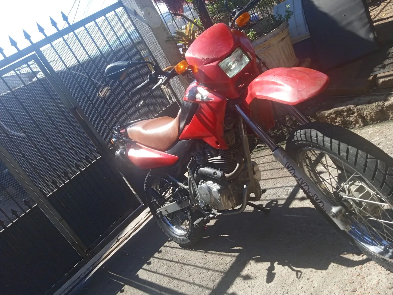 Motos HONDA NXR 2003 no Brasil