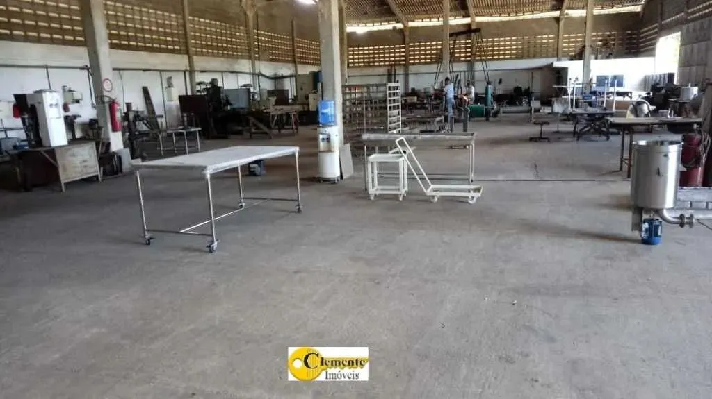 Galpões 1200m2 construída próximo Ceasa Recife