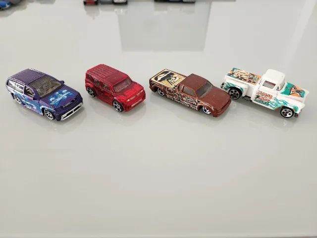 Coleção Picapes/Camionetes - Hotwheels 1:64 - Foto 3