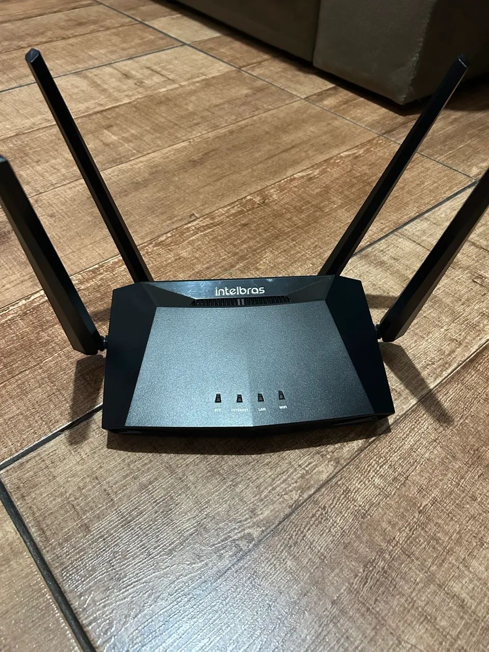 INTELBRAS ROUTER64617710028547120