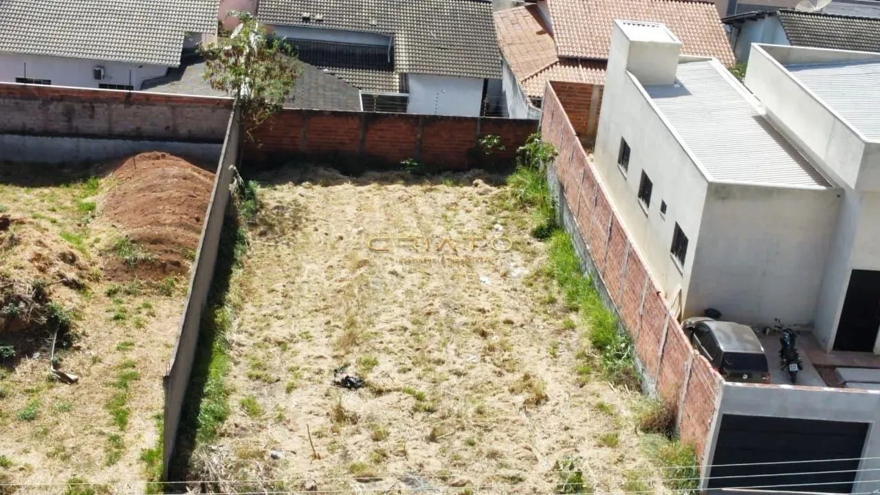 Terreno à venda, 300 m² por R$ 155.000 - Residencial Alphaville - Anápolis/GO