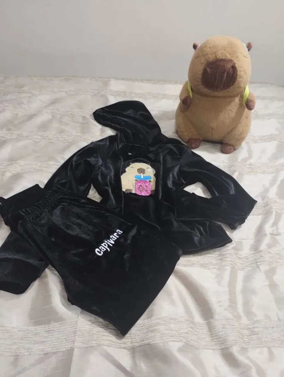 Conjunto veludo Capivara Infantil