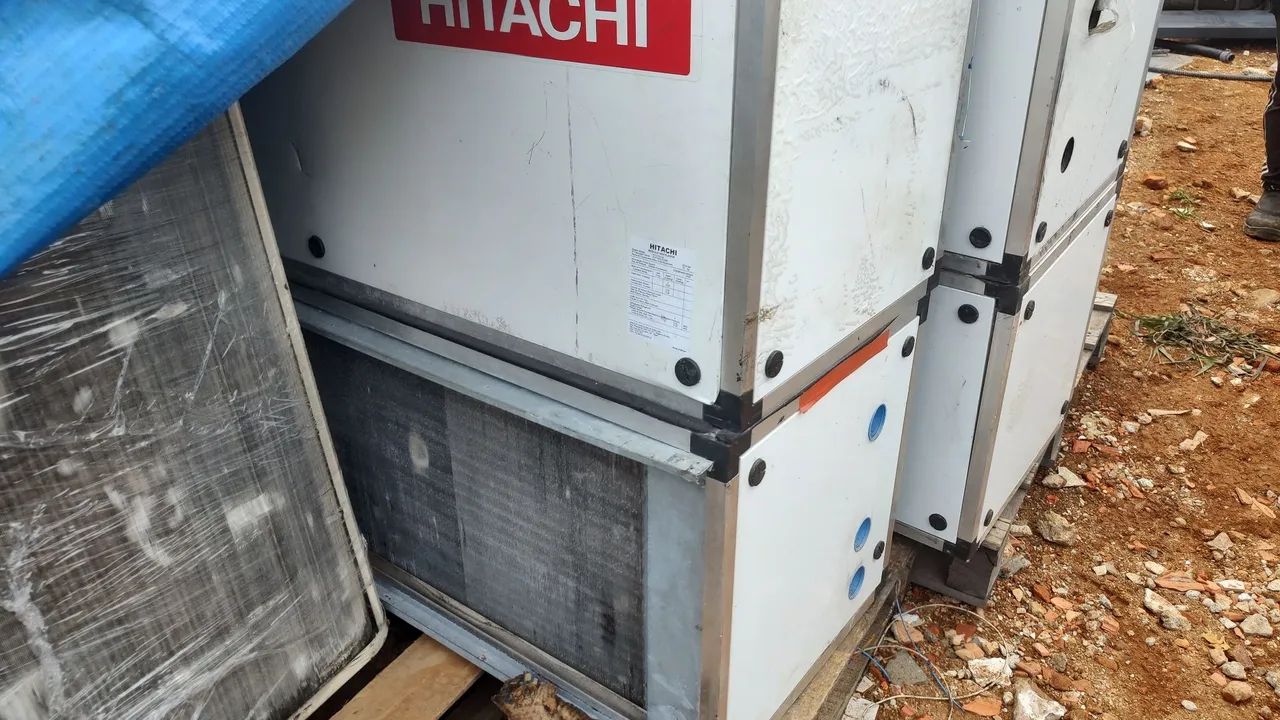 Splitão Hitachi 7.5 TR