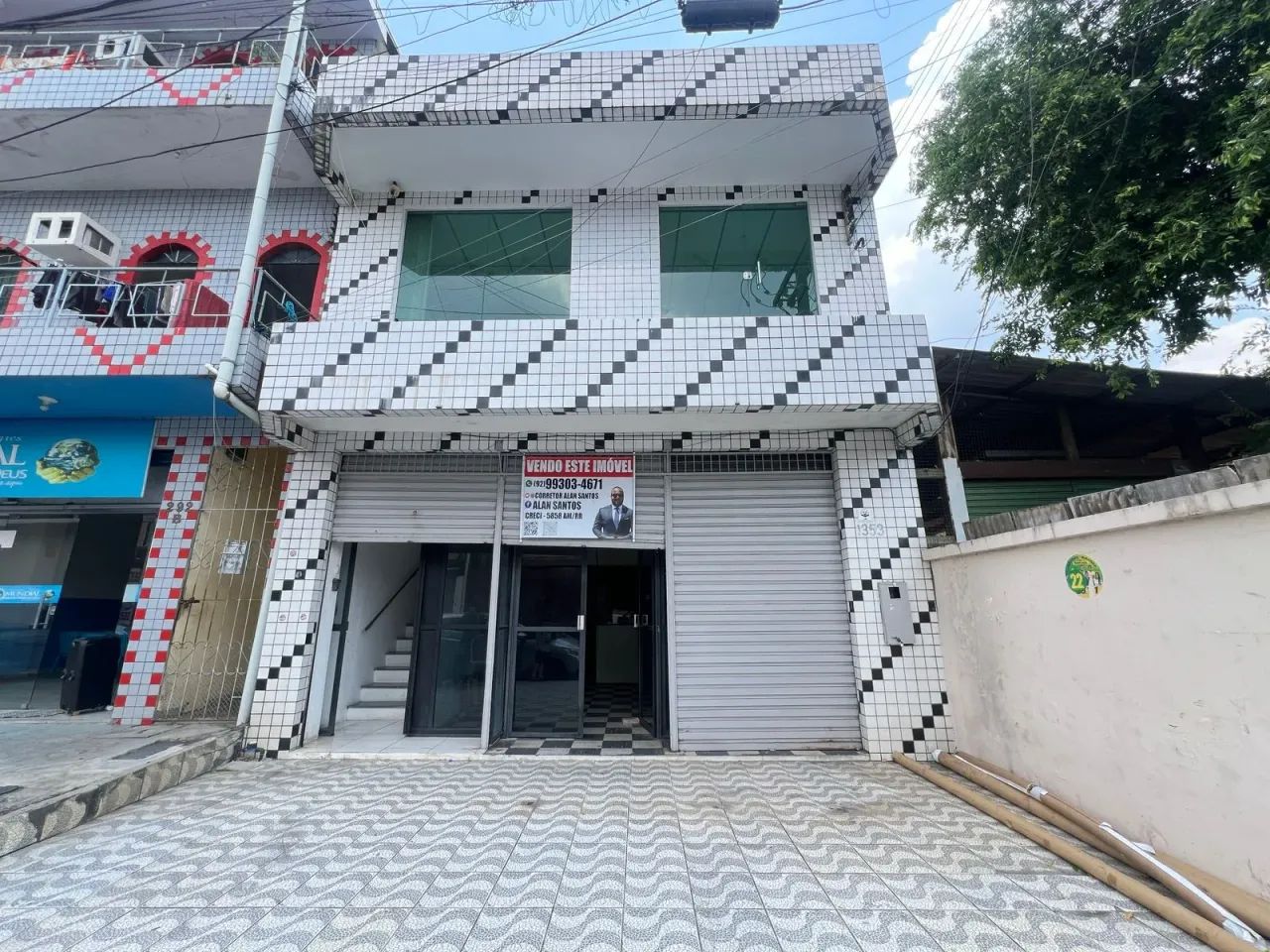 Prédio Comercial no Bairro Alvorada 2