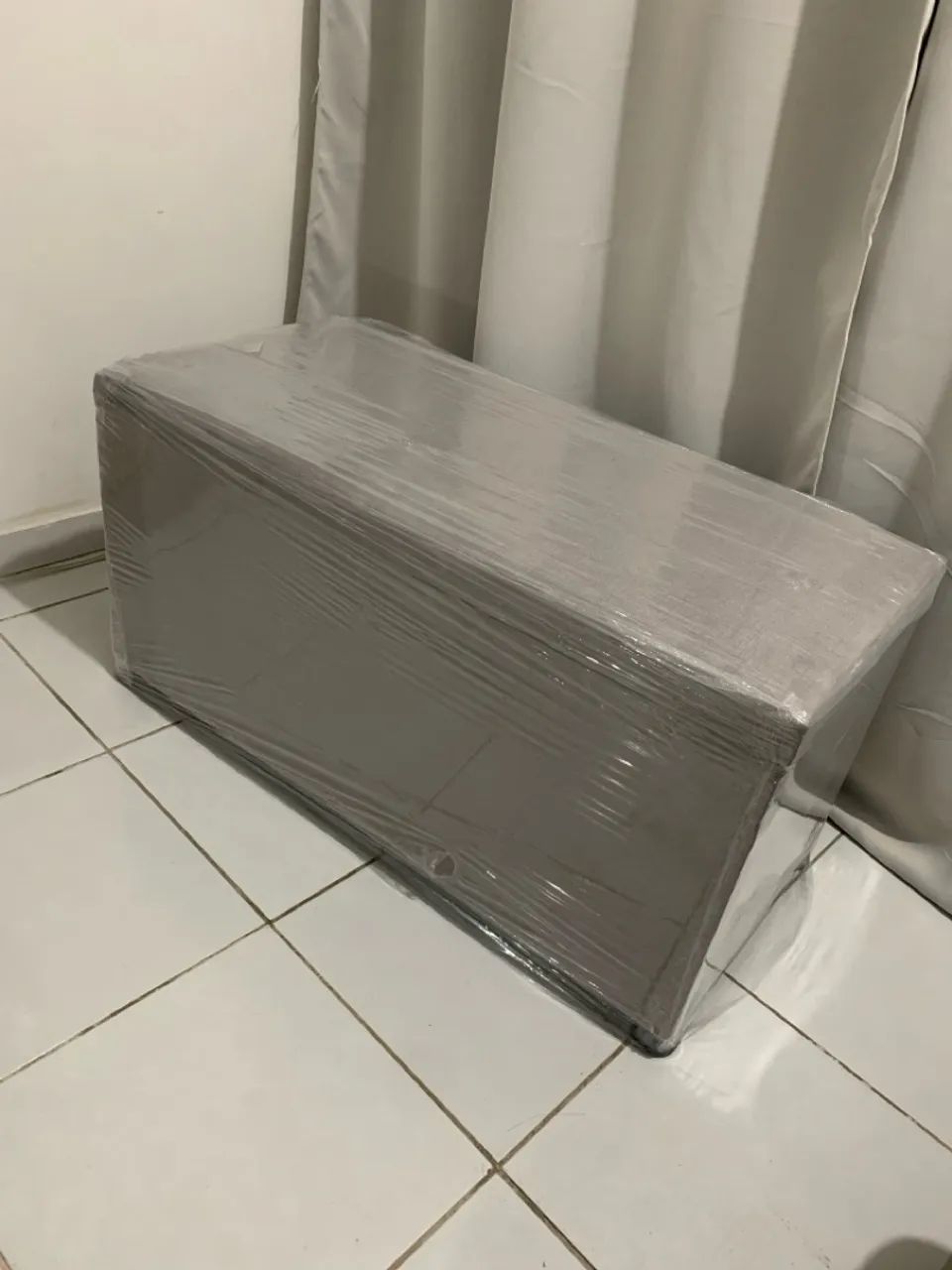 Baú cinza 90cm X 40cm