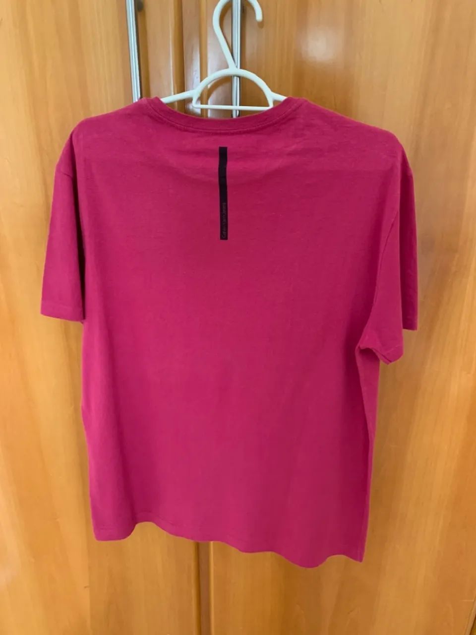 Camiseta calvin Klein rosa - Foto 4