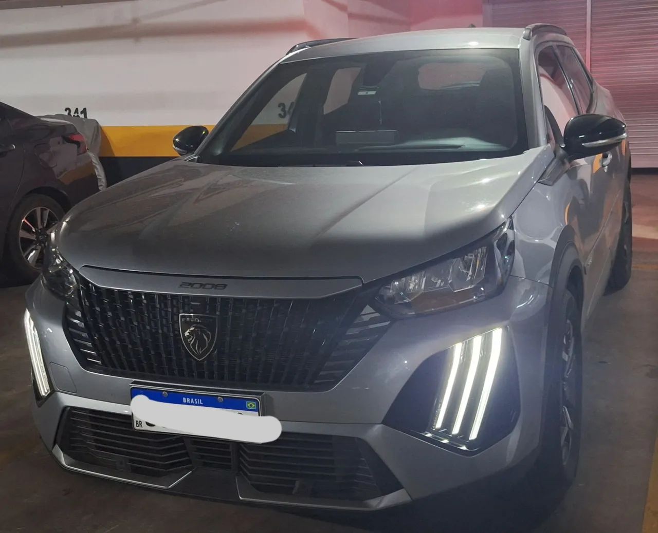 PEUGEOT 2008 ALLURE | 24/25 - Foto 3