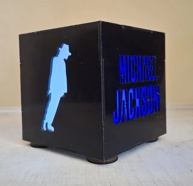 Luminária Michael Jackson
