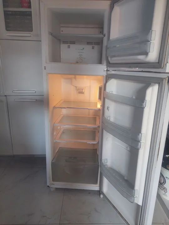 Geladeira Frost Free