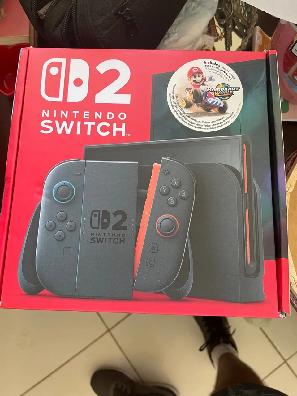 Nintendo Swich 2 , lacrado l, na caixa, NF, comprado no dia do lançamento !