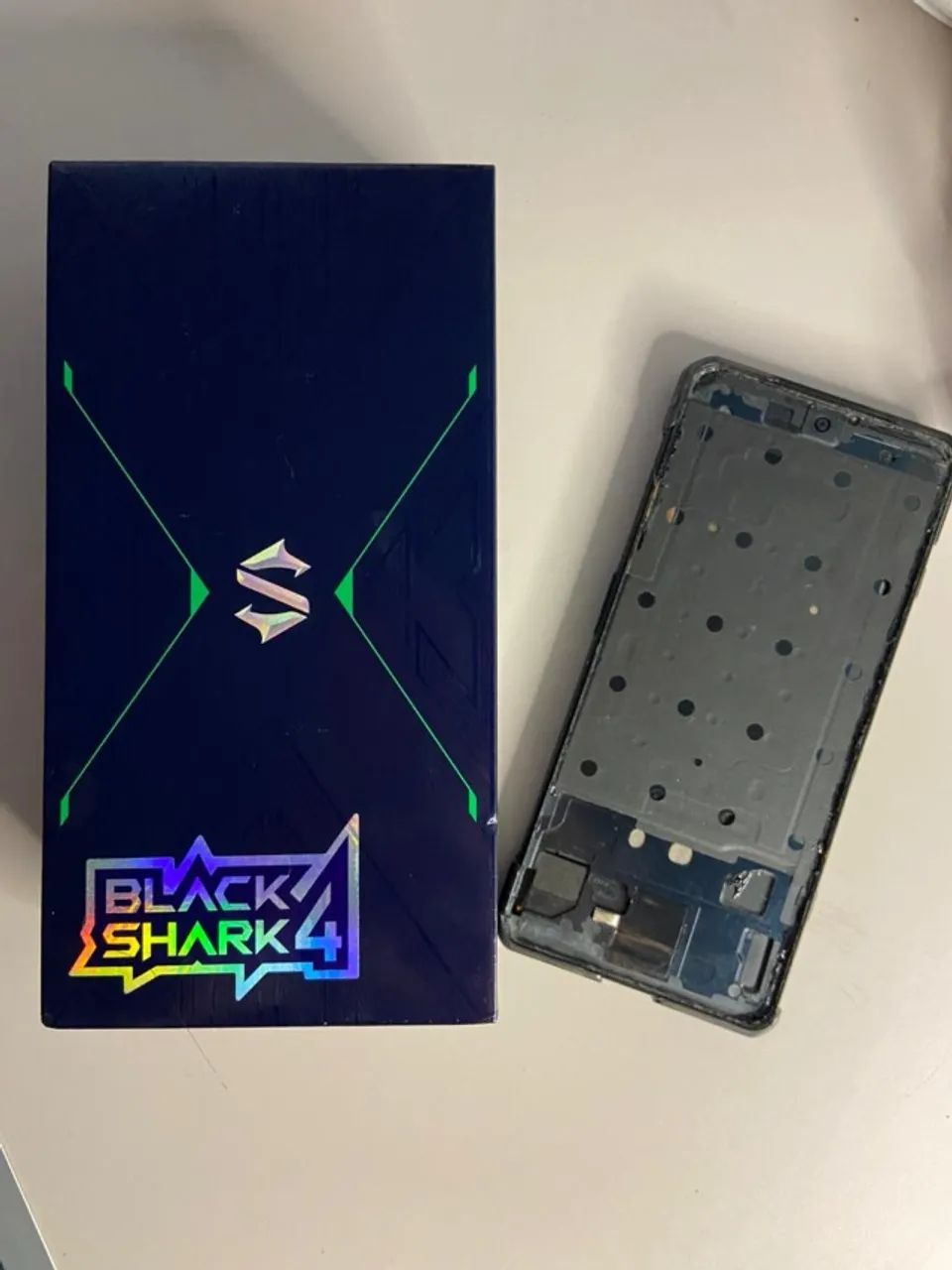 Vendo Black Shark 4 com defeito e sem tela