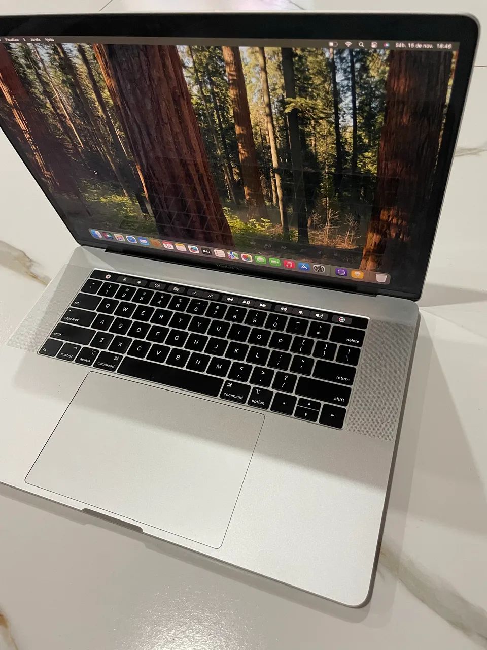 【おまけ付き！】MacBook Pro 13 2019 Touch Bar搭載！ MacBookPro 13インチ Touch Bar搭載モデル[2019年/SSD 256GB/メモリ