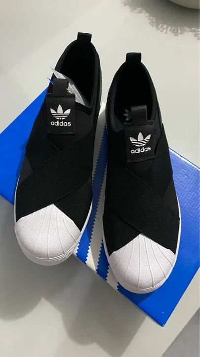 Tênis Adidas Slip On Preto NOVO NA CAIXA