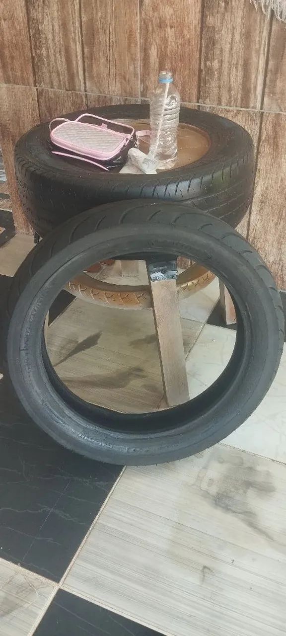 Pneu de Moto
