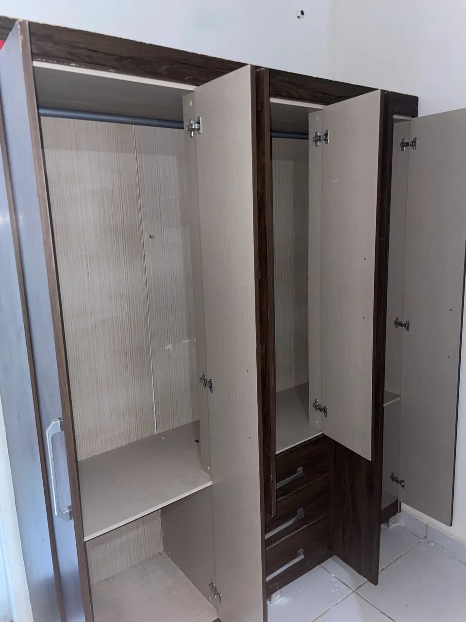 Guarda roupa + sofá 64960528467329121