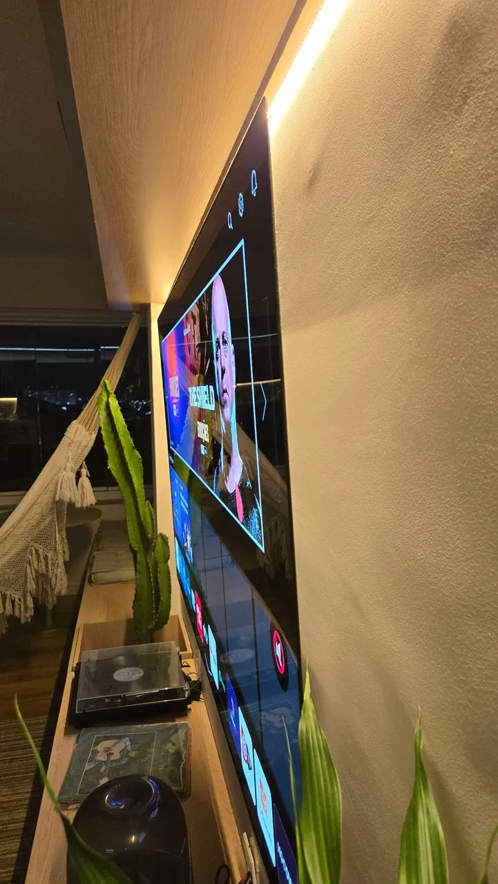 Smart TV OLED 65" UHD 4K - Foto 4