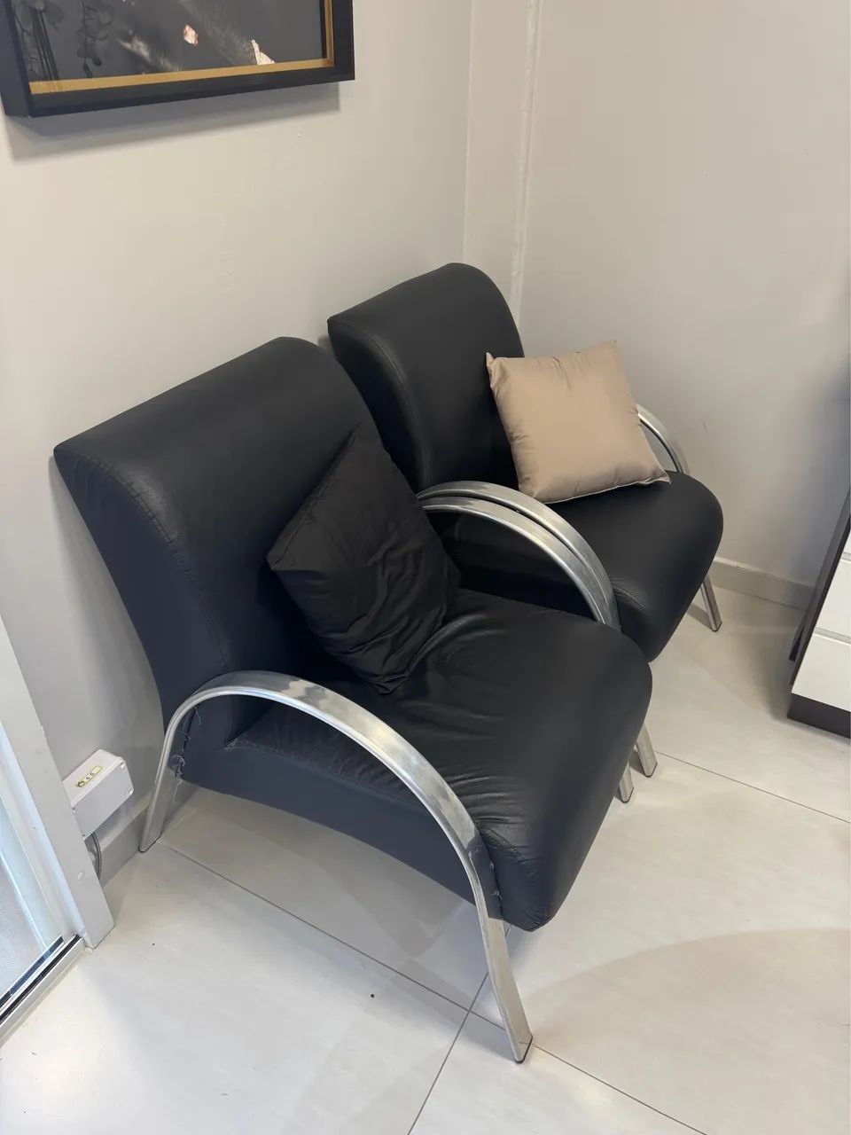 Poltronas pretas inox 65569169102339121