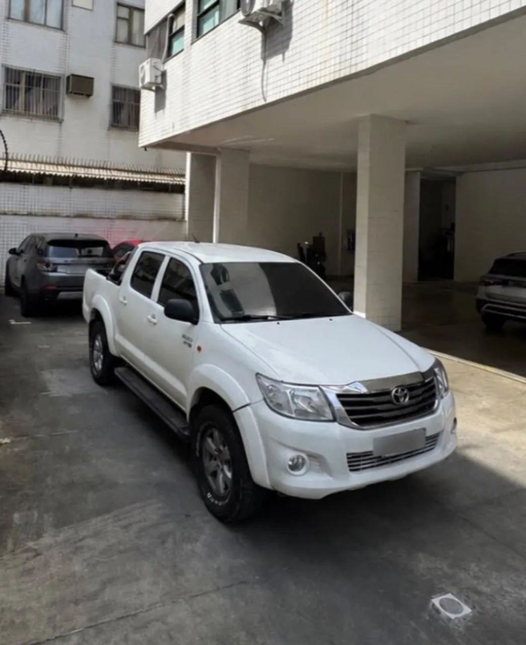Toyota Hilux CD SR 4X2 2.7 16V/2.7 FLEX AUT. 2015