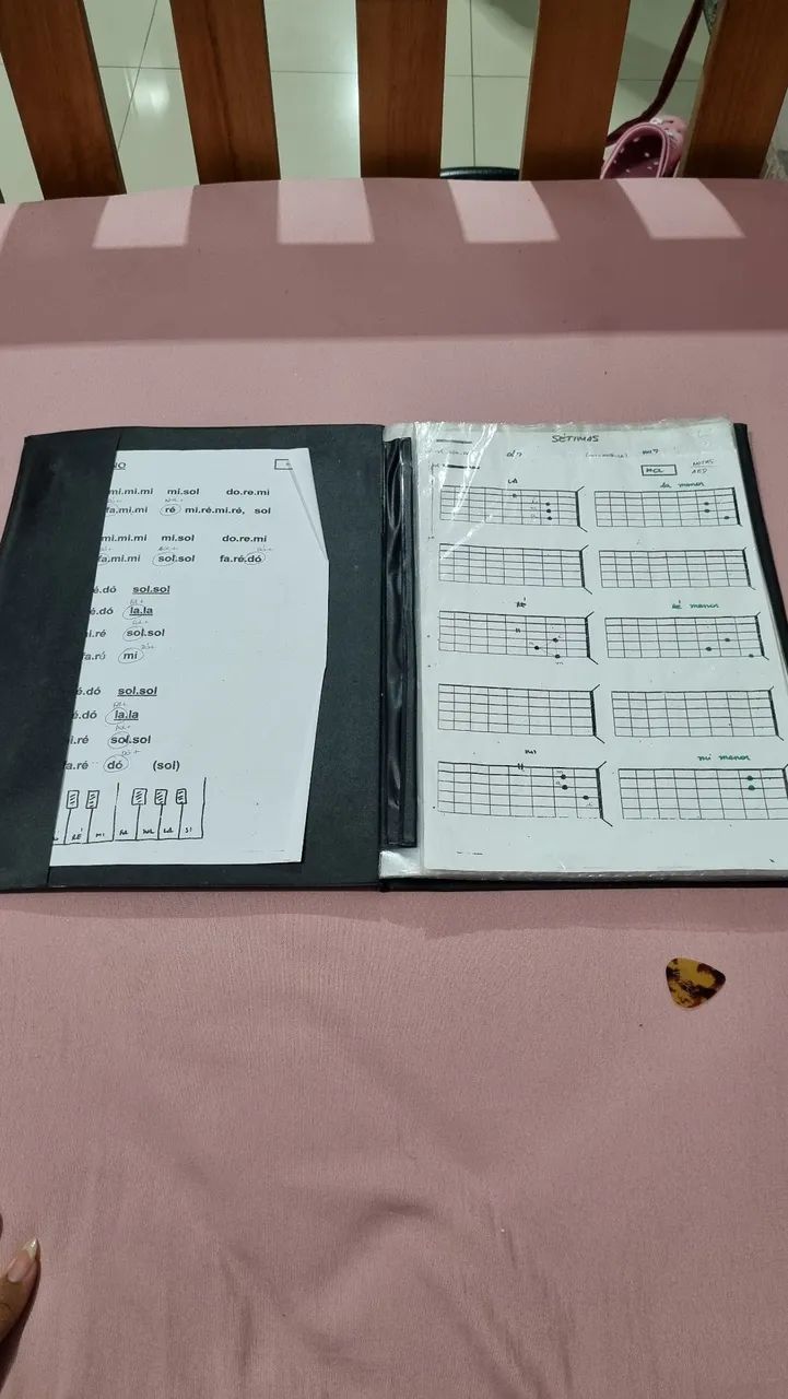 Violão Memphis AC-39 + Capa + Partituras - Ótimo Estado - Foto 3