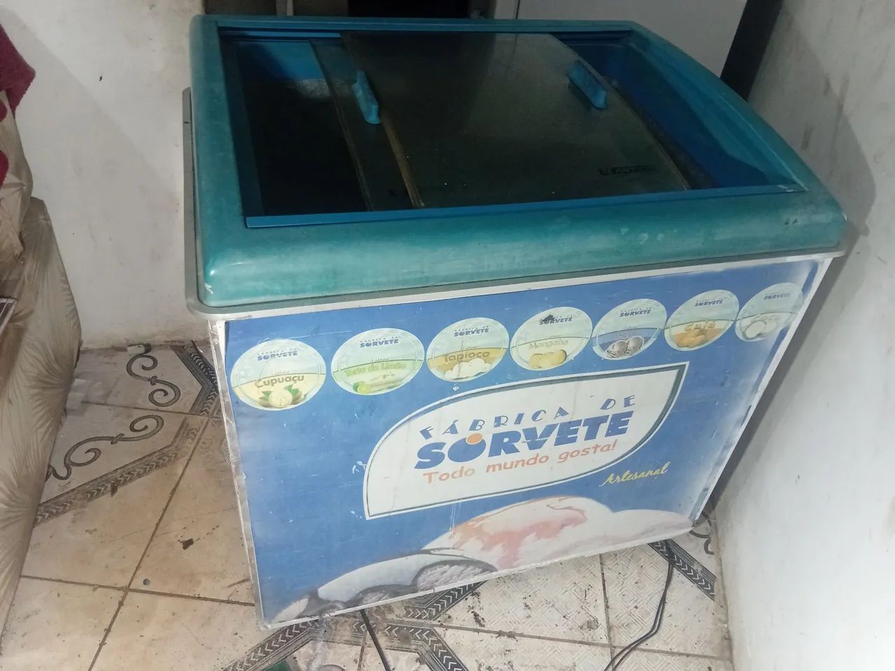 Arctic Freezer, 110 Volts, Semi-New, BRL 1400, Phone *69