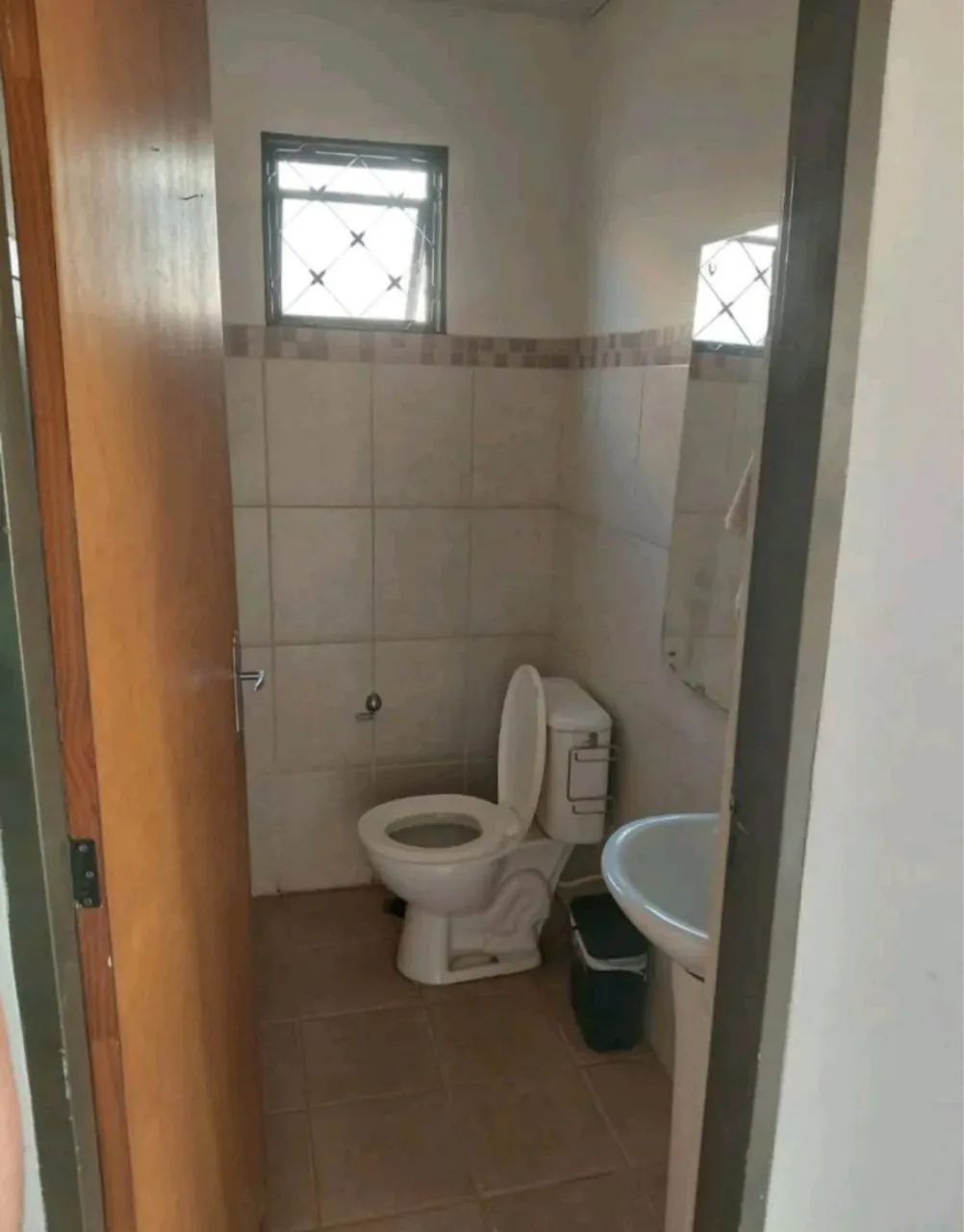 CASA A VENDA EM CANUDOS ? - Foto 3